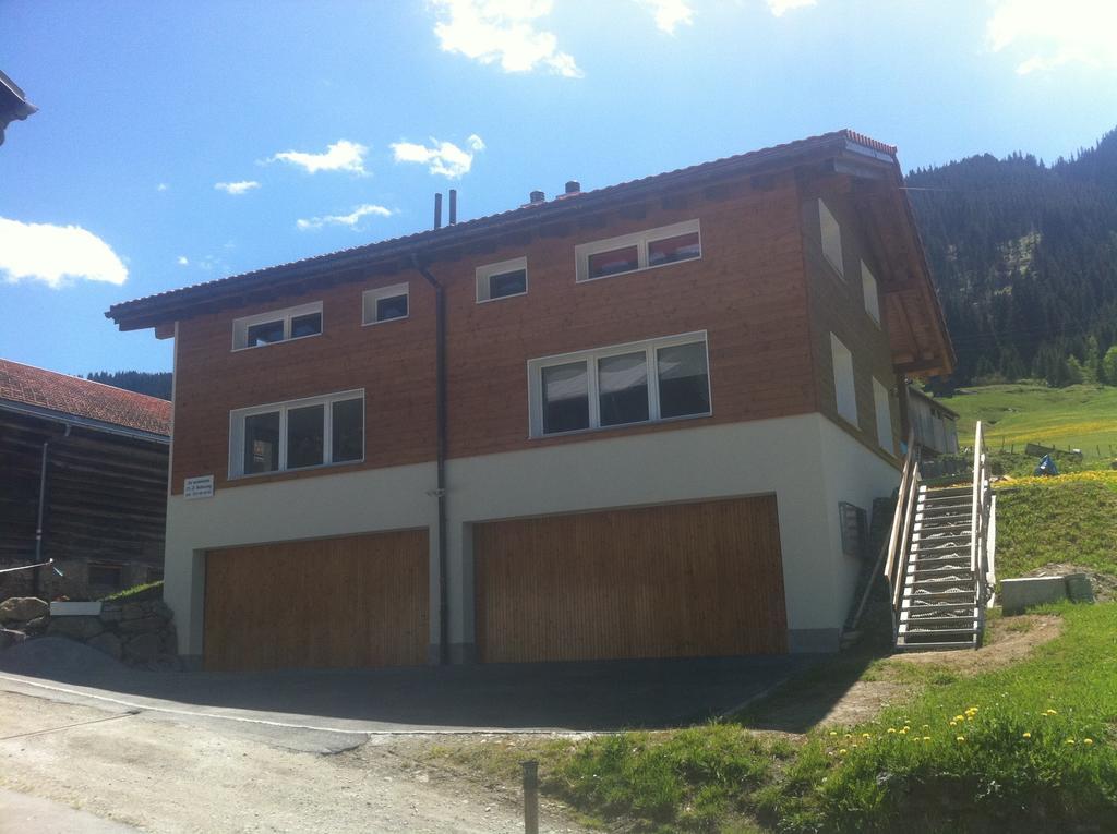 Casa Aurora Villa Tujetsch Ruang foto